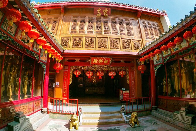 From Bangkok: Private Customizable Bangkok City Tour - Grand Palace and Wat Phra Kaew: the big-ticket atmosphere