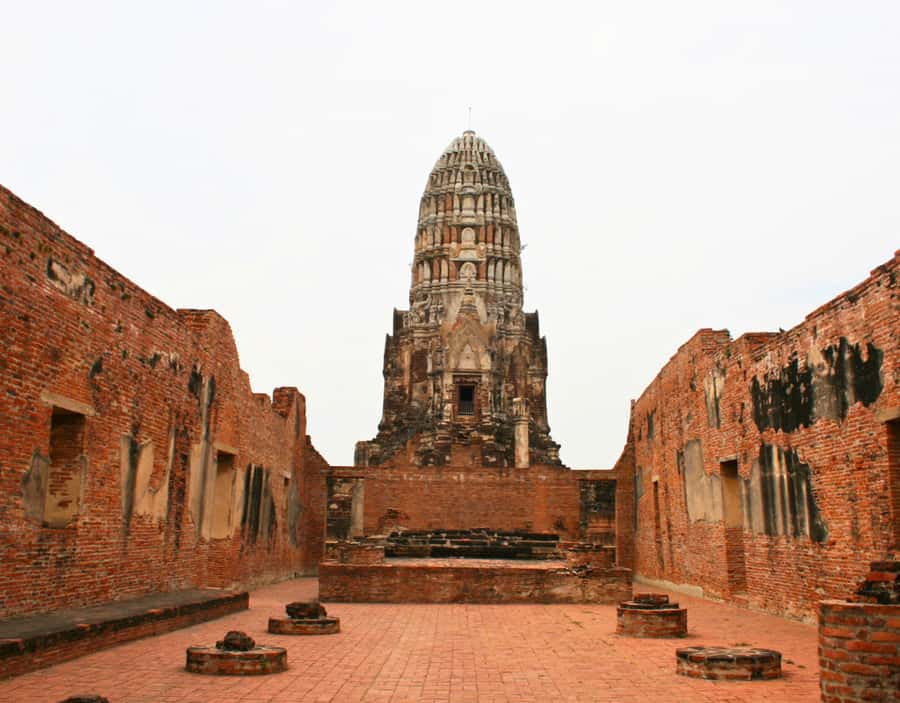 From Bangkok: Private Guided Tour of Ayutthaya’s 6 Temples - Wat Chaiwatthanaram: Khmer-Inspired Symmetry and Sunset Light