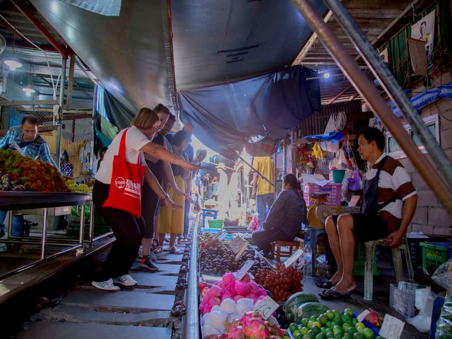 From Bangkok: Private Railway and Floating Market Tour - Canal boat ride into village life, then a quick jump to Damnoen Saduak