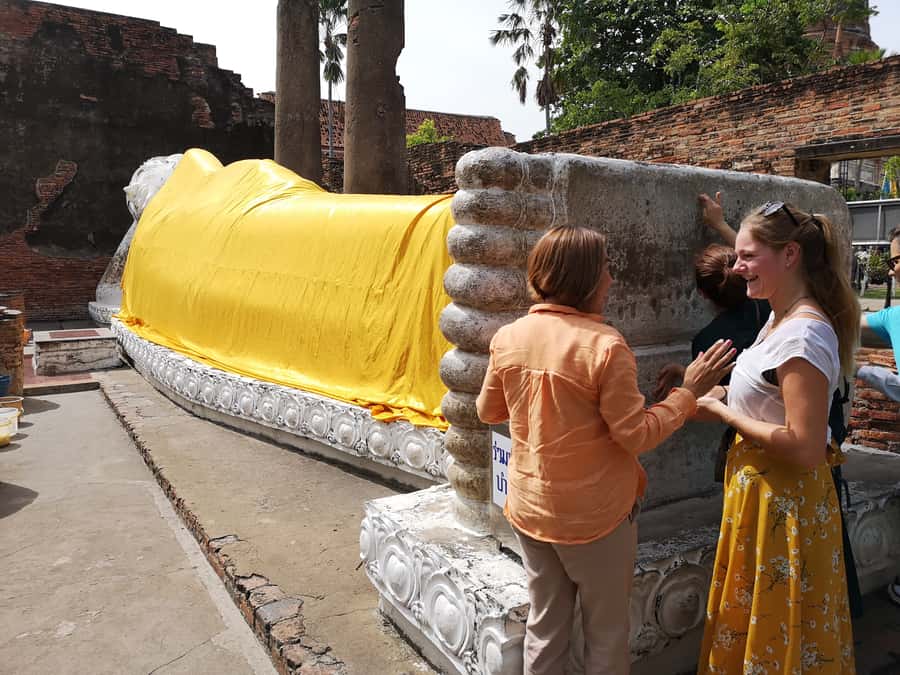 From Bangkok: Private Tour to Ayutthaya & Summer Palace - Wat Phra Si Sanphet and the heart of the old royal city