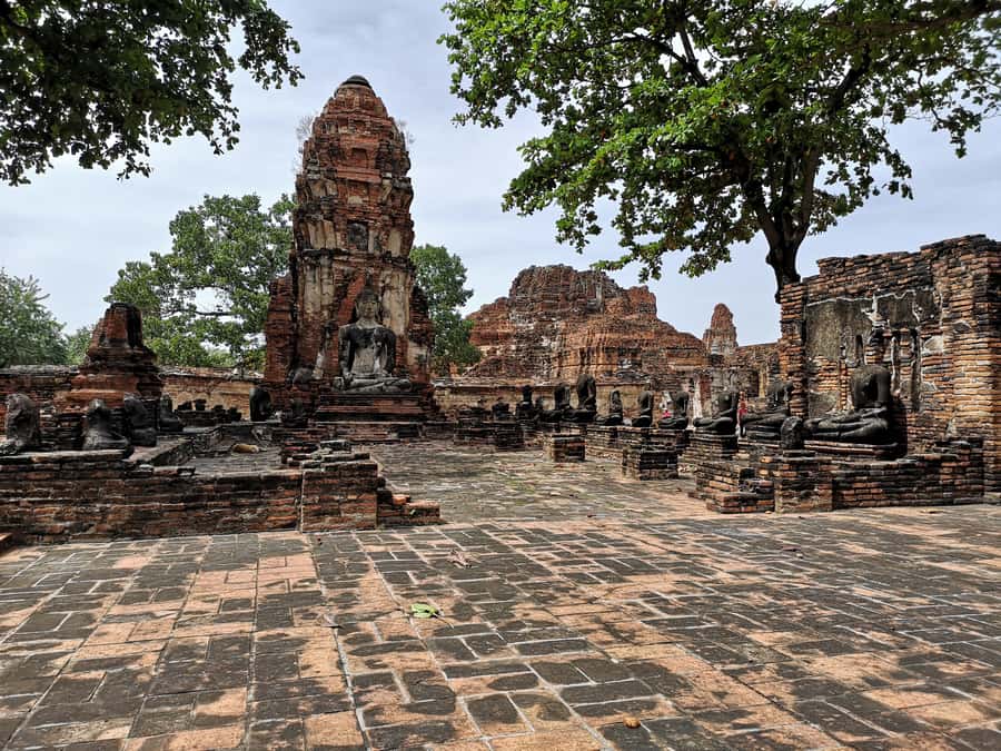 From Bangkok: Private Tour to Ayutthaya & Summer Palace - Lunch in Ayutthaya: included and worth using as a reset