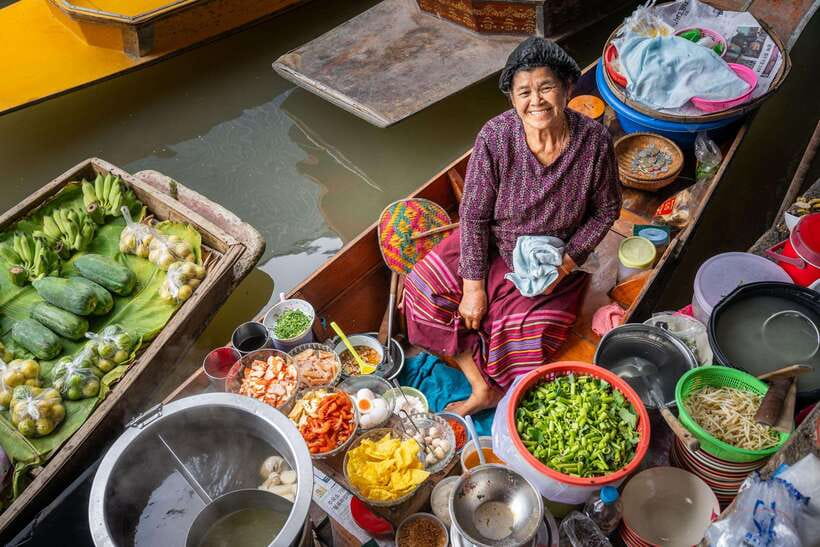 From Bangkok: Railway & Damnoen Saduak Floating Market Tour - Key highlights to know before you go