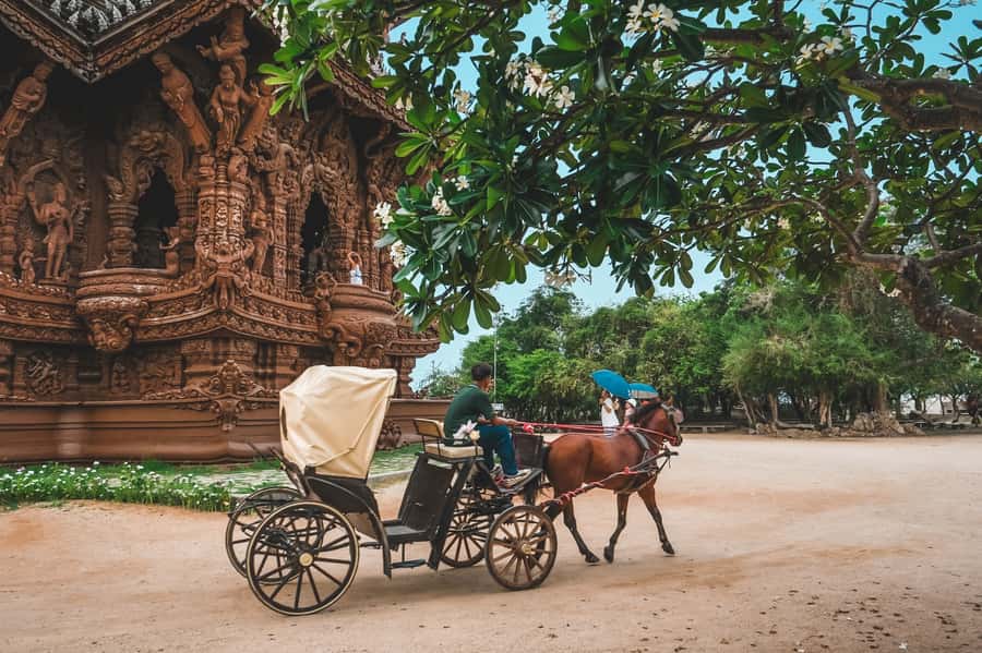 From Bangkok: The Sanctuary of Truth with Private Transfer - What to Bring, Wear, and Avoid for a Smooth Visit