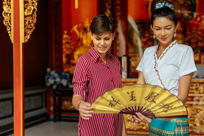 Full Day Bangkok PRIVATE City Tour With Locals - Wat Trimit & Wat Pho tickets - Wat Trimit and the Golden Buddha, with a viewpoint moment before you enter