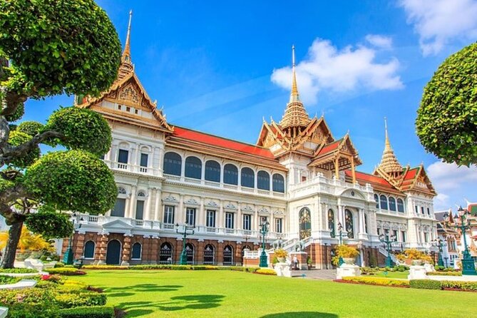 Full Day Bangkok Tour with Canal Cruise from Laem Chabang Port - Staying on schedule on a hot, crowded day