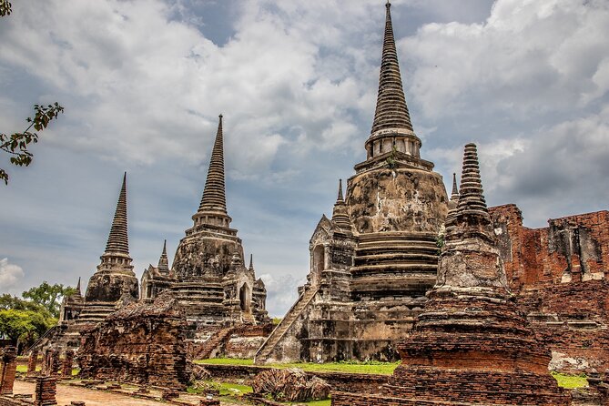 Full-Day Private Ayutthaya and Bang Pa-In Summer Palace from Bangkok - Wihan Phra Mongkhon Bophit: Bronze Buddha History in a Covered Setting