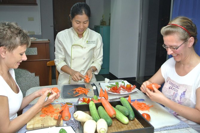 Full Day Professional Thai Fruit and Vegetable Carving Class - Key highlights to expect