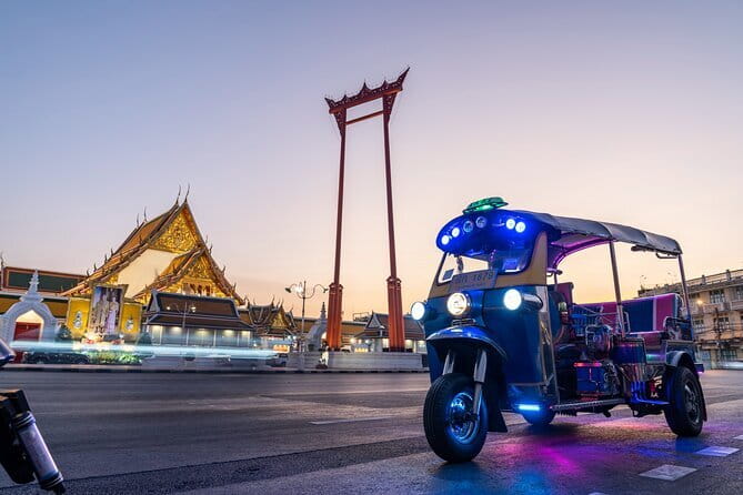 Fun Tuk Tuk Dinner and Massage in Old Town Bangkok - Tuk tuk rides and why the transport style matters