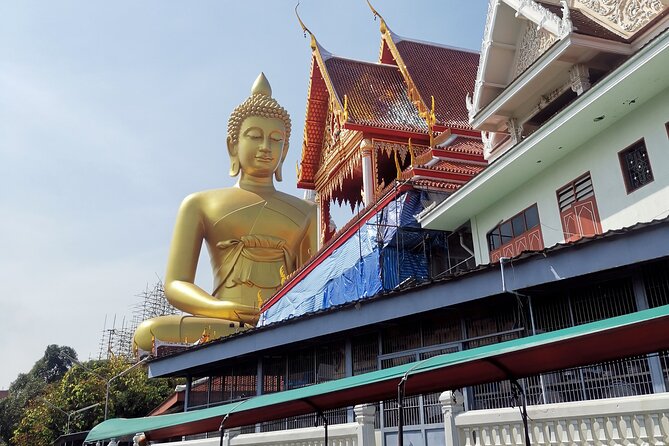 Giant Buddha and Bangkok Local Tour - Canal-side wooden houses at Khlong Bang Luang Artist House