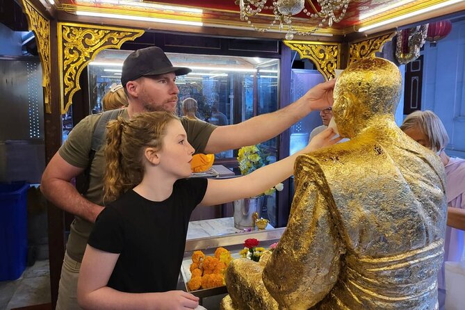 Giant Buddha and Bangkok Local Tour - Second artist-house stop: quick look at practicing artists