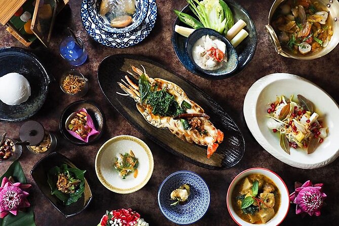 Gourmet Dinner & Spectacular Show at Mandarin Oriental - What you eat: Thai classics with coconut milk, curry, and crab