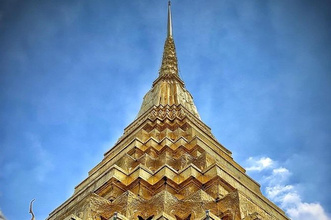 Grand Palace , Thai dance & Fun street walk in Bangkok - Phahurat Market and the Khlong Ong Ang night bazaar, how the street time fits