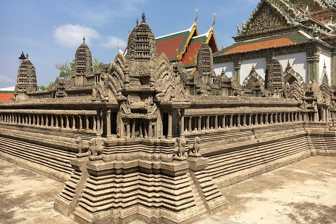 Grand Palace , Thai dance & Fun street walk in Bangkok - Timing, early closures, and how to avoid a ruined half-day