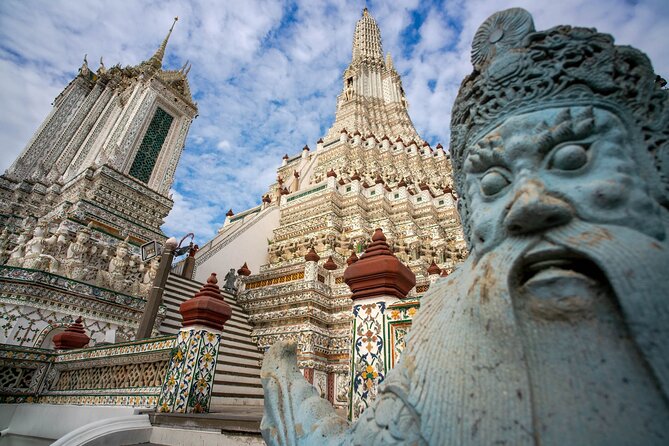 Grand Palace & Wat Arun Immersive Guided Walking Tour 3-Hour - Stop 3: Wat Arun, Temple of Dawn, and the ferry ride into the river view