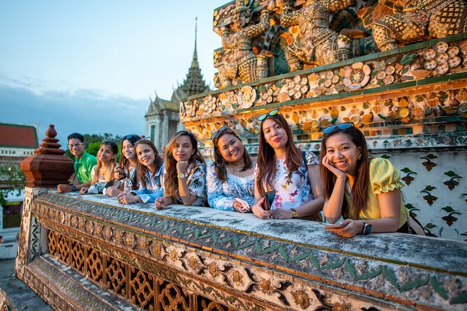Grand Palace & Wat Arun Immersive Guided Walking Tour 3-Hour - Small-group walking tour pace, and why it feels calmer