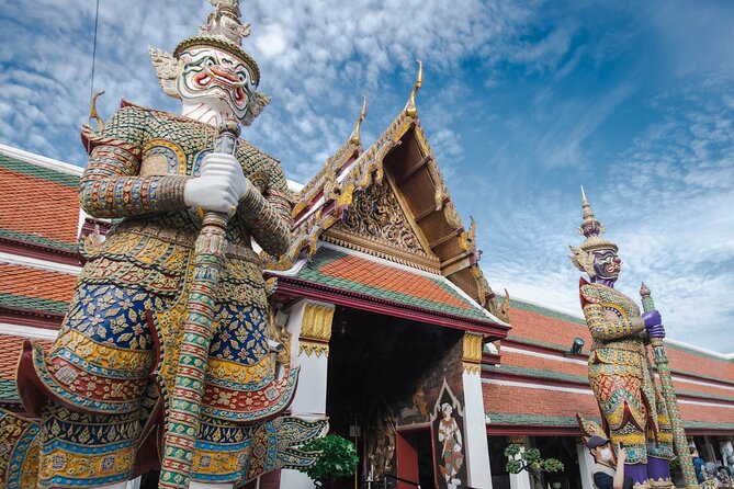 Grand Palace & Wat Arun Immersive Guided Walking Tour 3-Hour - Weather matters more than you think