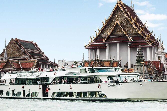 Grand Pearl: Luxury Dinner Cruise with Live Entertainment - Why the Chao Phraya at night is worth your time