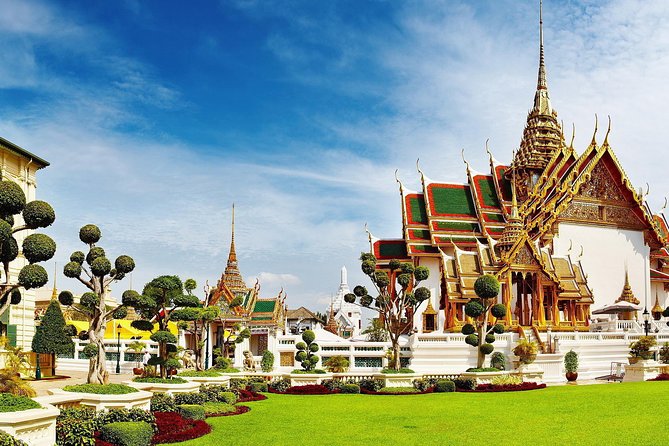 Guided Tour of Grand Palace & Emerald Buddha Temple in Bangkok - Price and Value: Why $94 Often Feels Fair for This Combo