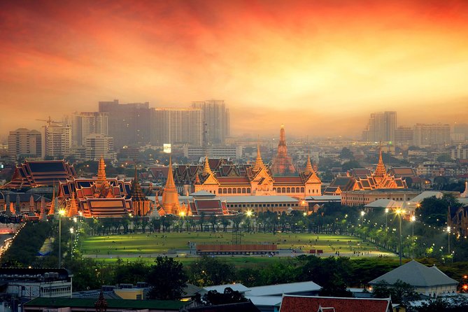 Guided Tour of Grand Palace & Emerald Buddha Temple in Bangkok - Practical Tips to Make This Tour Feel Easy