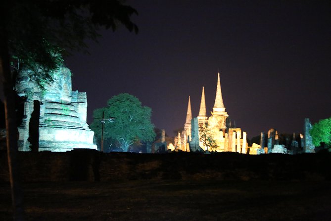 Half-Day Ayutthaya Sunset Bicycle Excursion - Chao Phrom Market and the Night-Market Snack Moment