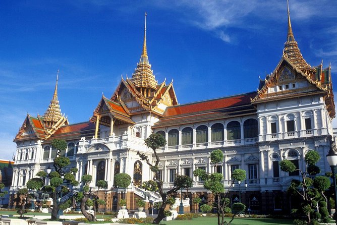 Half Day DIY Grand Palace and Emerald Buddha Temple - Dress code and rules: avoid problems before they start