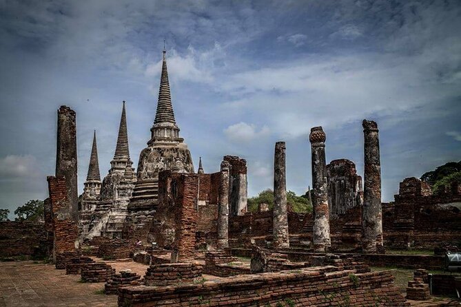 Half-Day Tour : PRIVATE Grand Palace & Temples - Stop 3: Wat Traimit (Golden Buddha), the Pure Gold 5.5-Ton Image