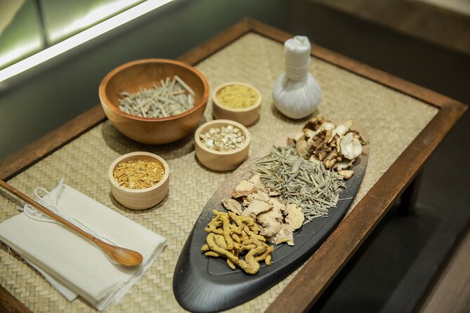 Hands-on Authentic Thai Massage Workshop - Pair practice: the part that feels awkward, then clicks