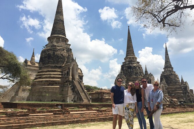 Highlights of Bangkok and Ayutthaya (World Heritage site) in 1 day - Wat Mahathat: The Temple of Holy Relics and Famous Roots