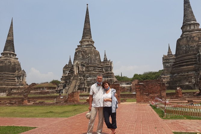 Historic City of Ayutthaya Full Day Private Tour from Bangkok - Wat Yai Chaya Mongkol: An Active Temple Moment