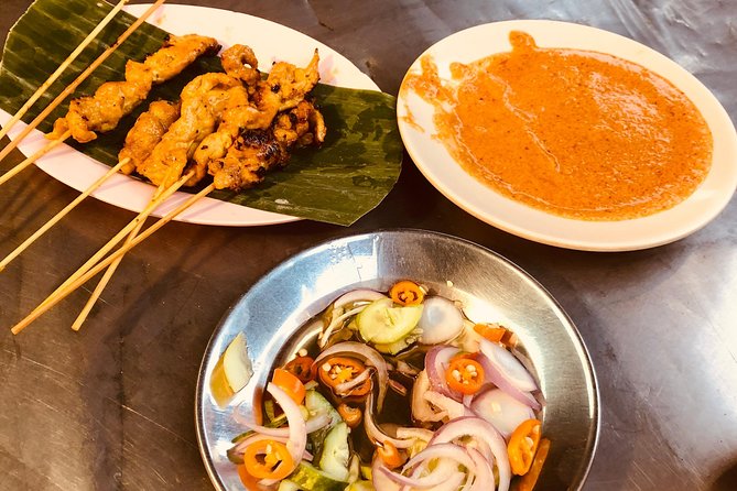 Incredible Bangkok Food Tour - The route highlight: Start on Yaowarat Road and hit the famous old-school spots