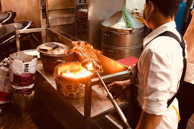 Incredible Bangkok Food Tour - The pace and group size: why small feels better in Chinatown