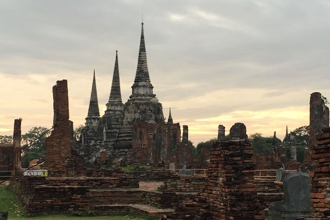 Journey from Bangkok to Chiang Mai (6 days 5 nights) Tour start from 2 people - Chiang Mai old city temples and Doi Suthep’s Naga stairways