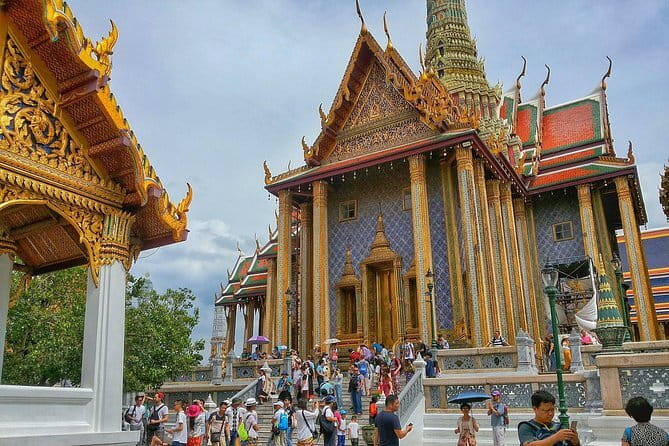 Kanchanaburi World War 2 Private Charter Pathway of the Past Tour - Hellfire Pass Interpretive Centre and memorial trail you will not forget