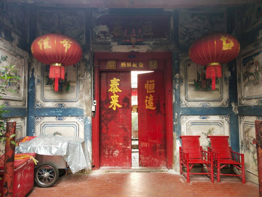 Local Life, Culture & Food Walking Tour at Chinatown - Food tastings you can actually use as a street-food map