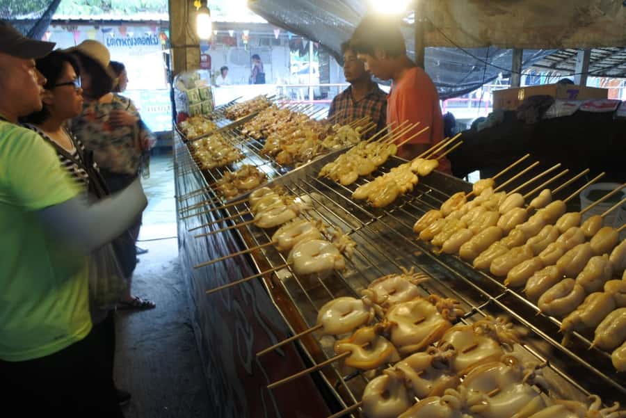Local Weekend Markets: Khlong Lat Mayom & Chatuchak Tour - Key things you’ll notice on this tour