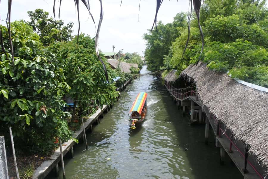 Local Weekend Markets: Khlong Lat Mayom & Chatuchak Tour - Khlong Lat Mayom: small floating market, strong local feel