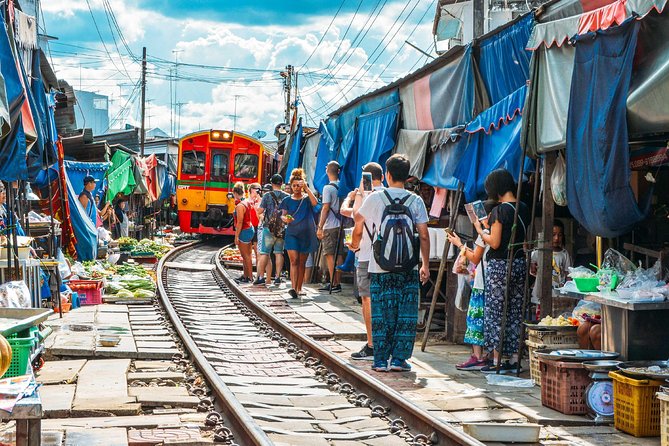 Maeklong Railway & Floating Market Tour (Private & All-Inclusive) - Price and value: what $159 includes, and what it saves you