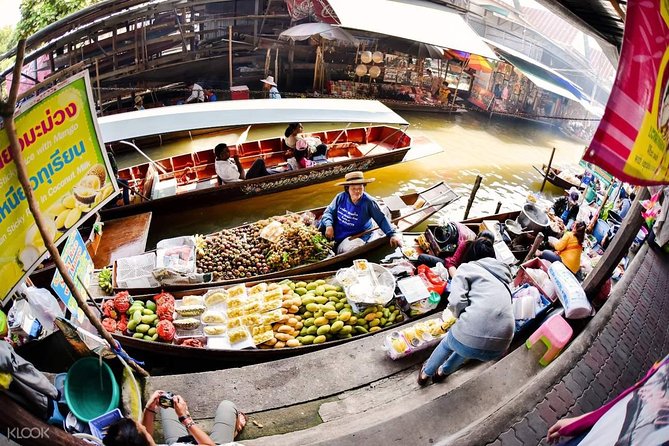 Maeklong Railway Market and Floating Market Tour from Bangkok - Damnoen Saduak Floating Market, canal life, and long-tail boats