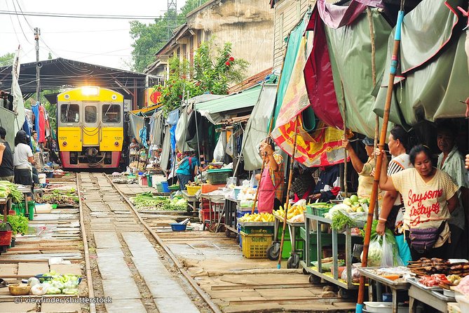 Maeklong Railway Market and Floating Market Tour from Bangkok - Price and value for this half-day of two icons