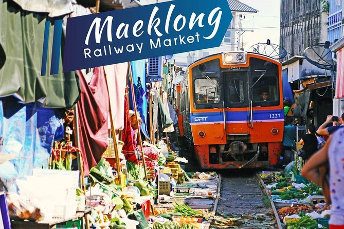 Maeklong Railway Market and Floating Market Tour from Bangkok - What to do during each stop, step by step