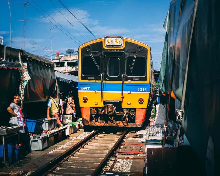 Mahachai & Maeklong Railway Market Day Tour From Bangkok - Mahachai: Fishing Village Energy and Local Transport