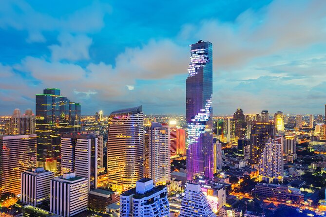 Mahanakhon Building Skywalk - Free Upgrade to Rooftop - The high-speed elevator and the 74th-floor indoor observation hall