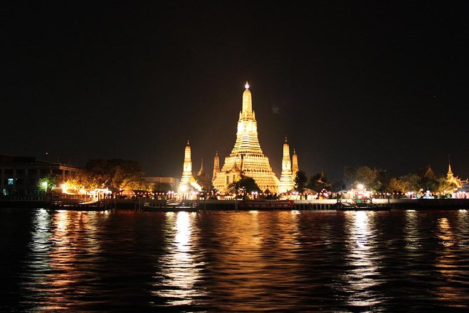 Manohra 5-Star Luxury Dinner Cruise with Pre-Canapés in Bangkok - Canapés at the pier with Anantara Riverside, then a guided glide on the river