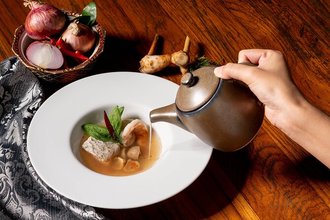 Manohra Cruise Luxury Dining - Who should book Manohra Luxury Dining and who should skip it