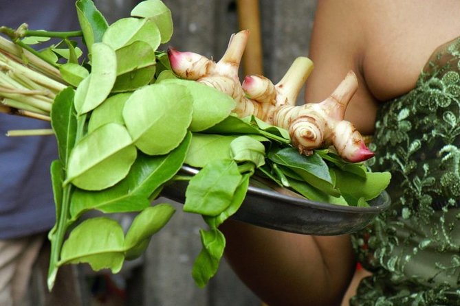 May Kaidee Thai Cooking Class at Bangkok with Pickup - What you cook in the lesson: soups, curries, stir fry, and more