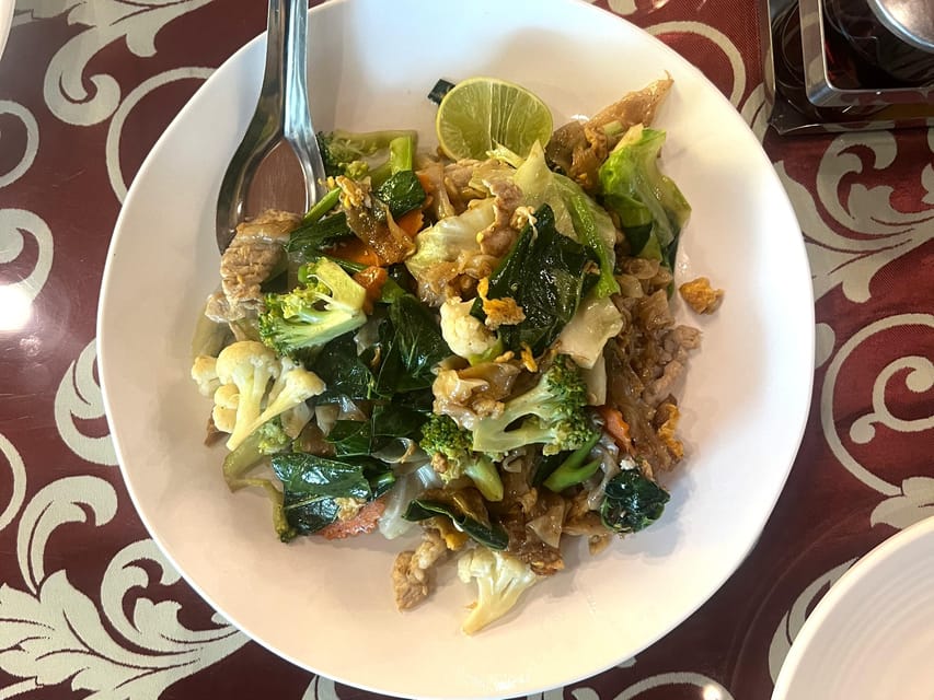 No Diet Club - Local food tour in Bangkok with many tastings - Booking flexibility and how to think about the schedule
