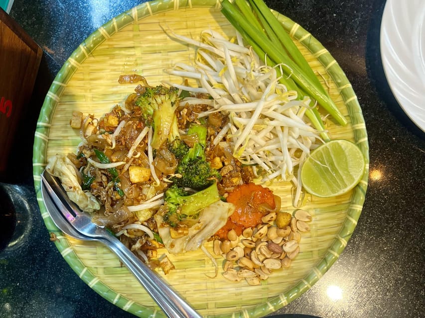 No Diet Club - Local food tour in Bangkok with many tastings - Vegetarian notes: how to plan if you do not eat meat