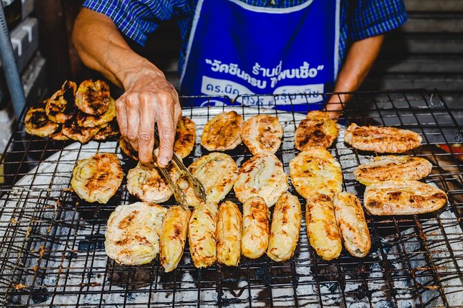 Old Siam Bangkok Food Tour with 15+ Tastings - Stop 1: Old Bangkok backstreets, where the eating starts