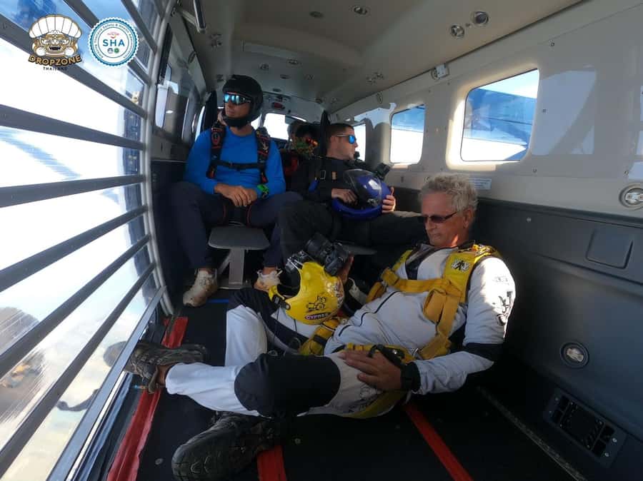 Pattaya: Dropzone Tandem Skydive Experience with Ocean Views - Small details that can make the day smoother