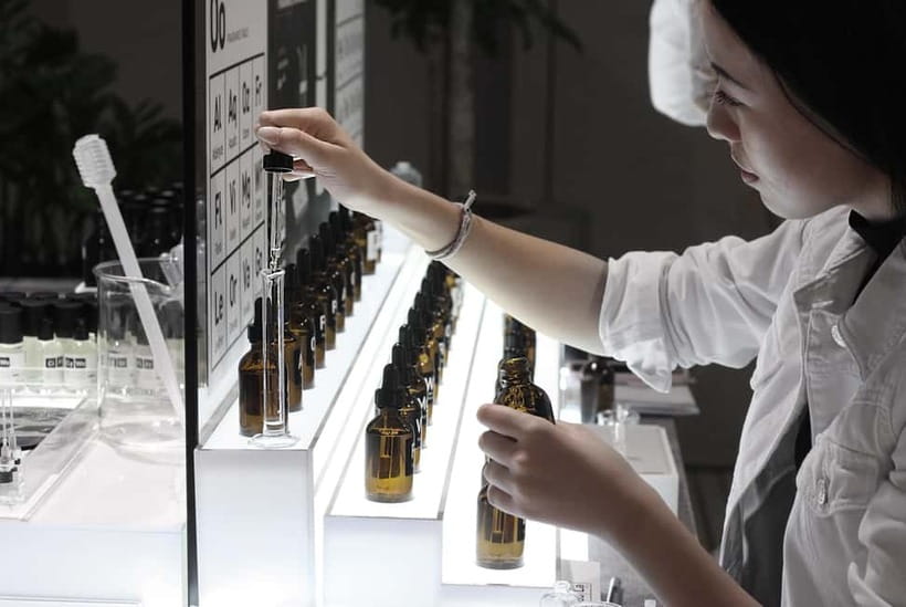 Perfume Workshop in Bangkok by Oo La Lab - The Two-Hour Schedule, From First Sniff to Final Bottle